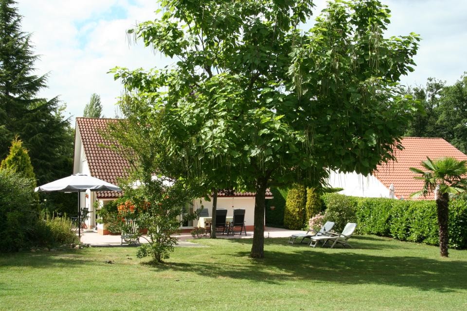 Villa 1 tuin